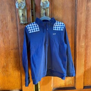 Vineyard vine children’s pullover size 5/6